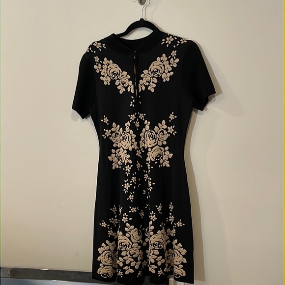 Leo & Ugo Dresses & Skirts - This is a Leo & Ugo Dress